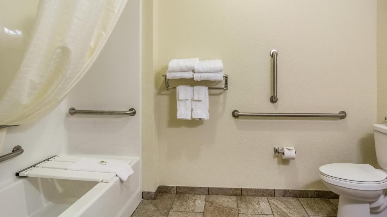 Cobblestone Inn & Suites Cambridge Luaran gambar