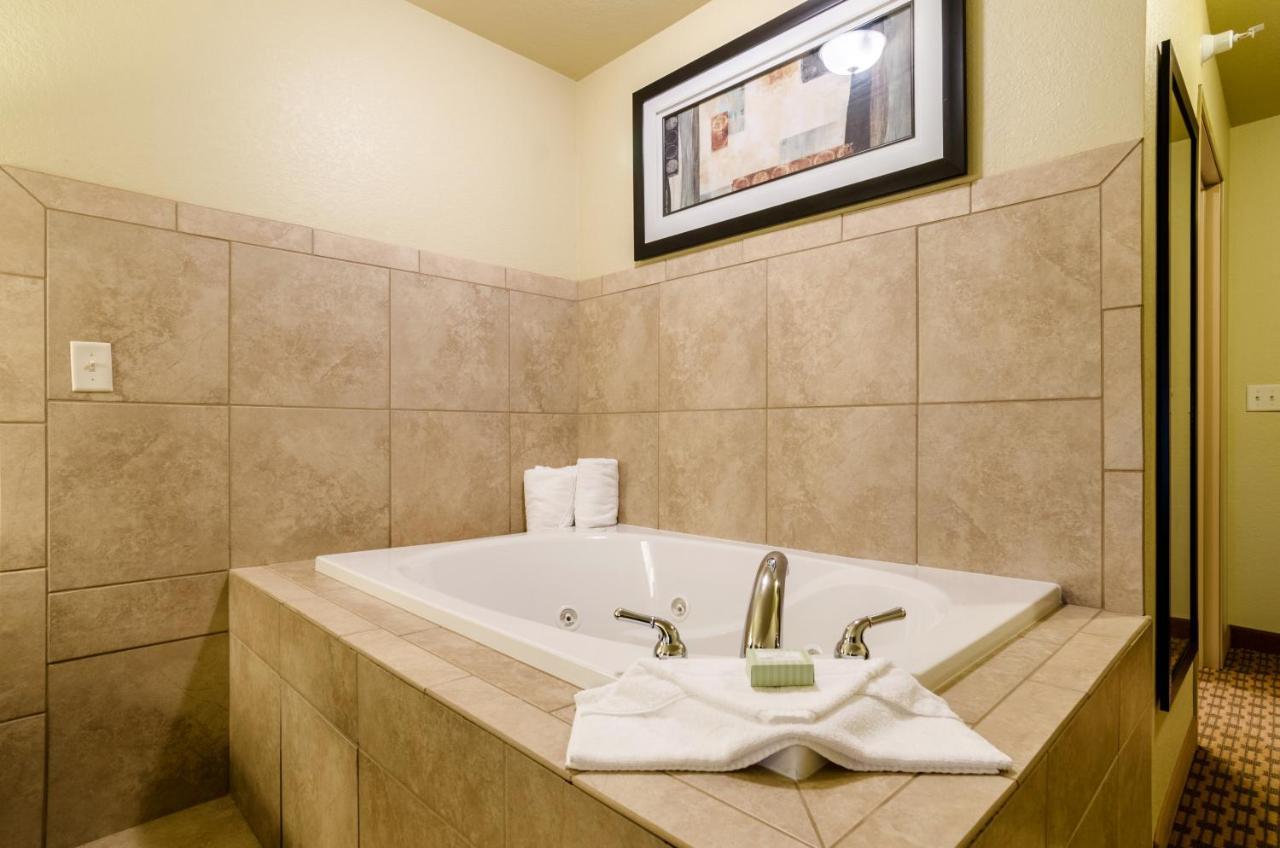 Cobblestone Inn & Suites Cambridge Luaran gambar